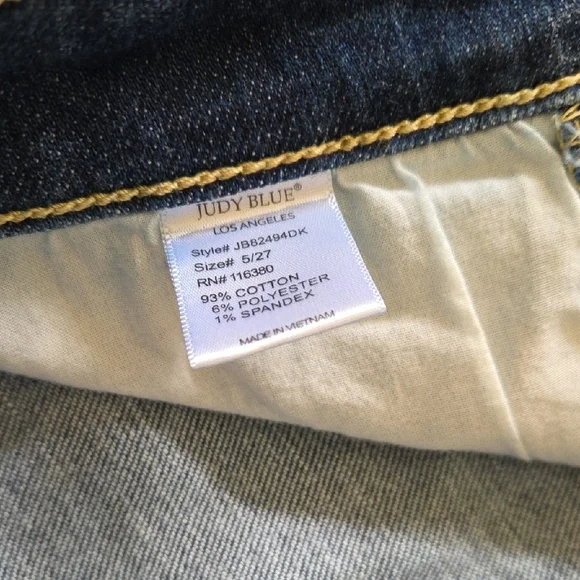 Judy Blue Classic Blue Skinny Jeans - Picture 9 of 10